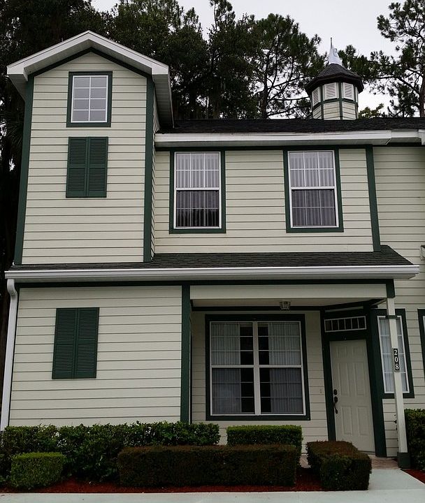 1st image of 231 NE 28th Ave APT 208