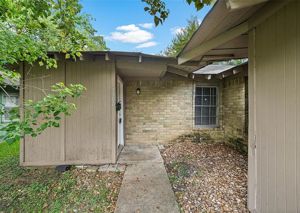 1st image of 3307 Scotch Moss Ln #2