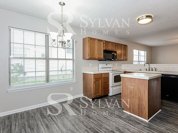 5th image of 2931 Scottsdale Dr