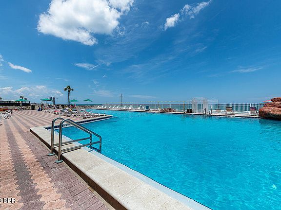 5th image of 701 S Atlantic Ave #502