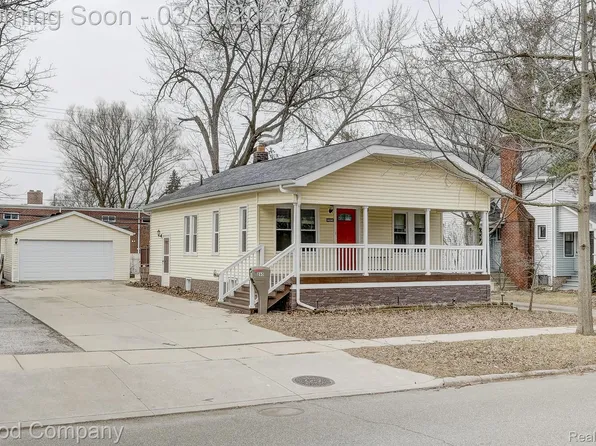 265 W Hazelhurst St, Ferndale, MI 48220