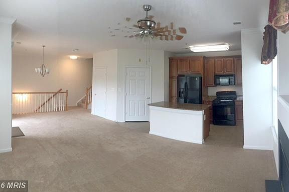 3rd image of 2424 Coopers Branch Ct #2424