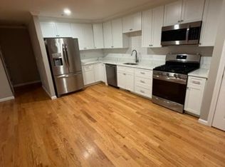 138 Elm St APT 27, Kingston, MA 02364