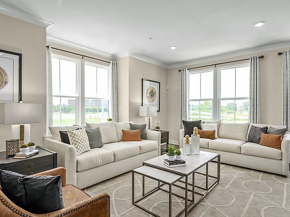Strauss Grand