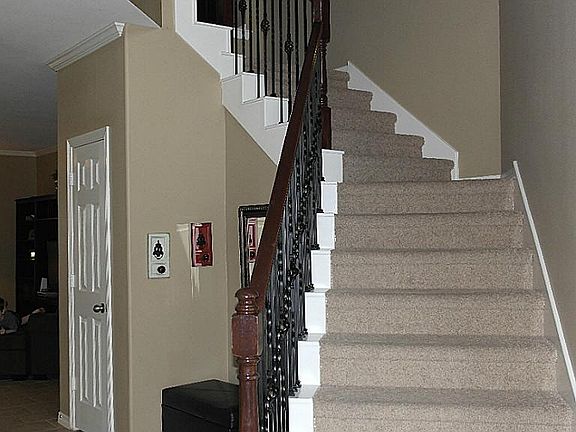 4th image of 12918 Southern Valley Dr