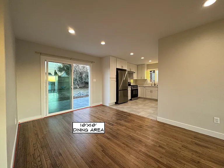1835 48th St — Photo 26