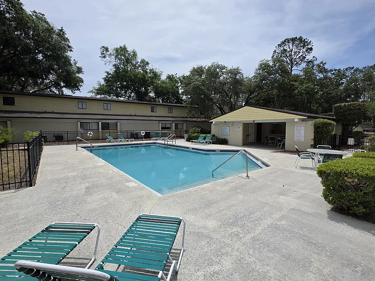 2508 SW 35th Pl #K64 — Photo 33