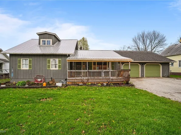 215 E Virginia Ave, Sebring, OH 44672