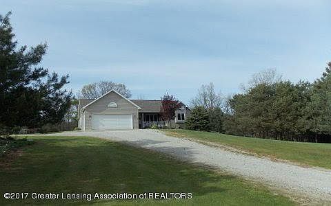 1st image of 12500 S Wacousta Rd