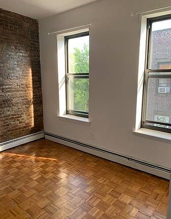 2nd image of 540 E 6th St APT 6B