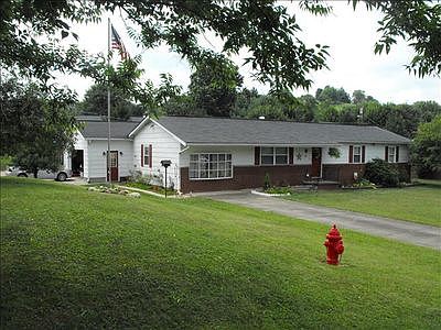 1st image of 97 Debbie Dr