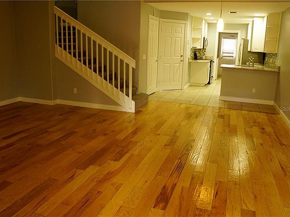 5th image of 1636 Napoli Dr