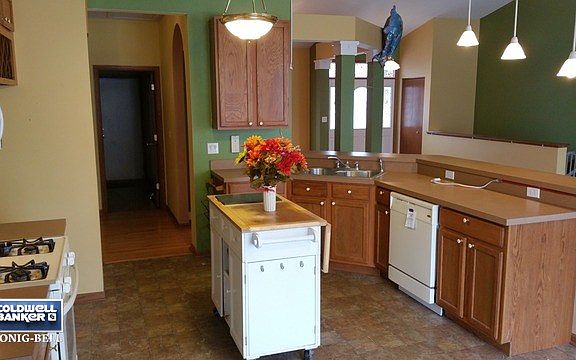 5th image of 1613 Parkside Dr