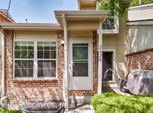 2126 Meadow Ct, Longmont, CO 80501