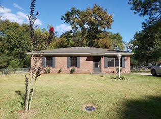 684 N Commerce St, Slocomb, AL 36375