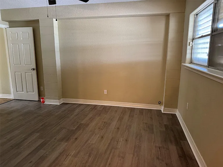 638A Warsaw St — Photo 23