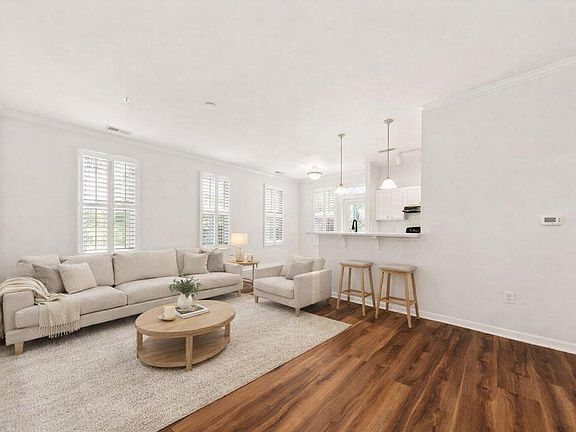 2nd image of 1225 Blakeway St Unit 702