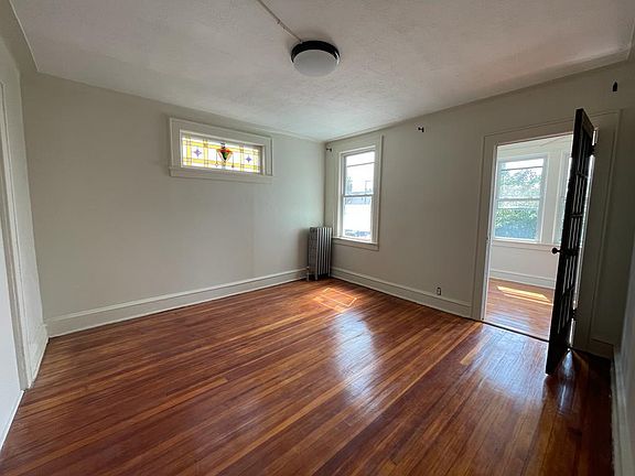 2nd image of 14615 119th Ave #2