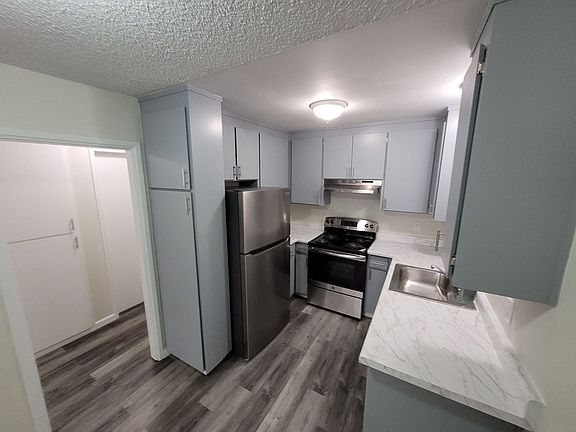 4th image of 333 Poplar St #22