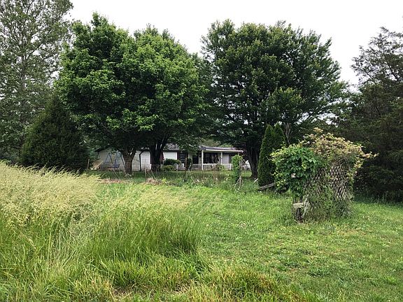 3rd image of 11936 Welborn Ln #L