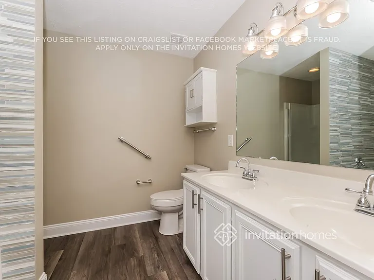 5439 Middlebury Dr — Photo 15