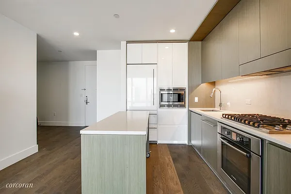 Rented by Corcoran | media 15