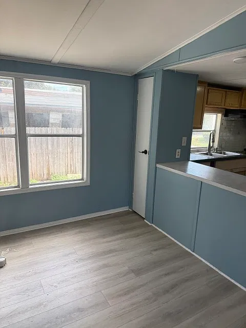 3 bed, 1345 sqft, $1,550 — Photo 2