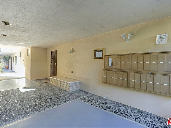 5th image of 1955 Tamarind Ave APT 14