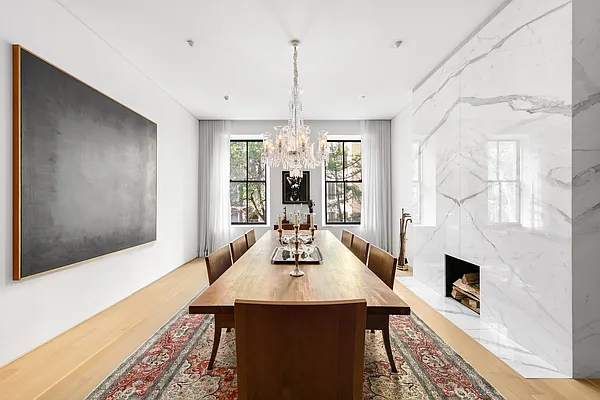 Sold by Compass | media 1