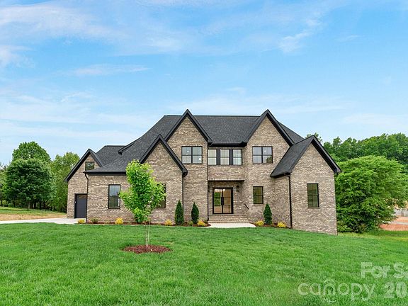 2nd image of 7701 Willowdale Dr