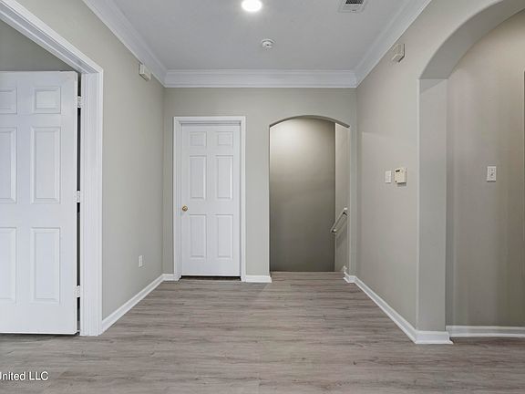 4th image of 2252 Beach Dr APT 1905