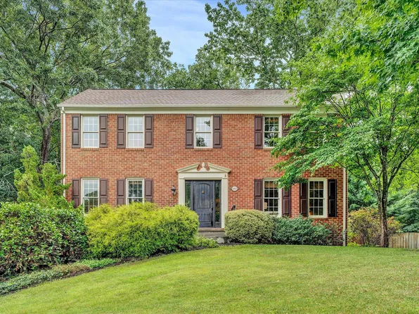 4457 Branderwood Dr, Roanoke, VA 24018