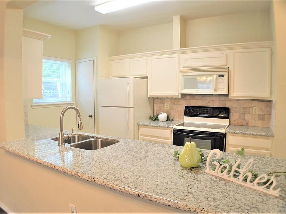 1st image of 17509 Red Oak Dr #7509
