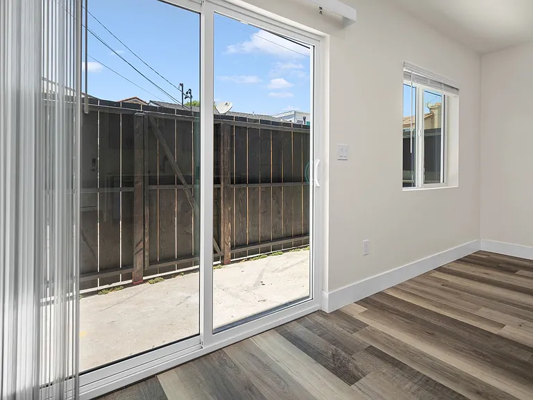 The Amberjack Apartments — Photo 17