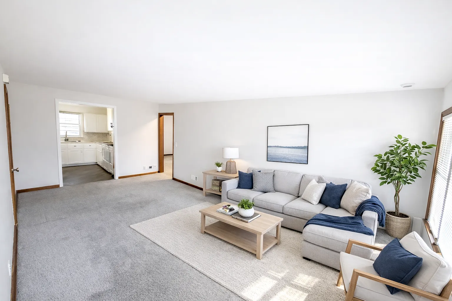 2 bed, 725 sqft, $1,025 — Photo 1