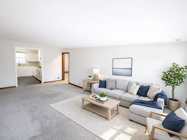 1031 Turner Blvd #4 — Photo 1