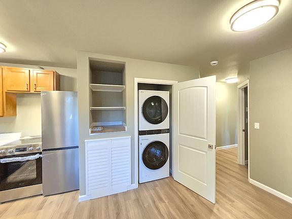 4th image of 203 Portage Ave Unit 2