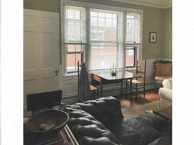 224 Waterman St #1R — Photo 2