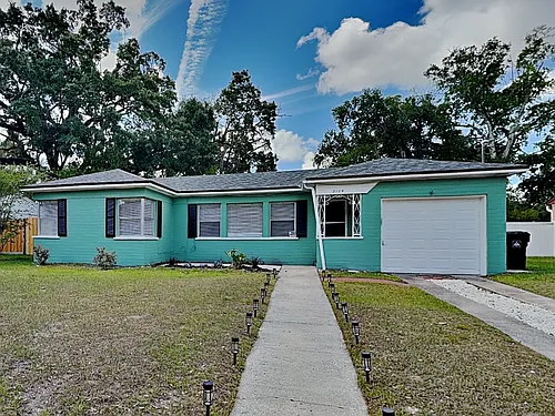 2124 Valencia Rd Photo 1