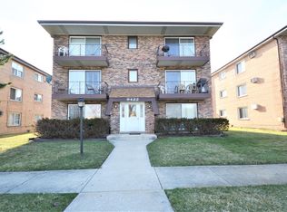9422 S 78th Ct #1N, Hickory Hills, IL 60457