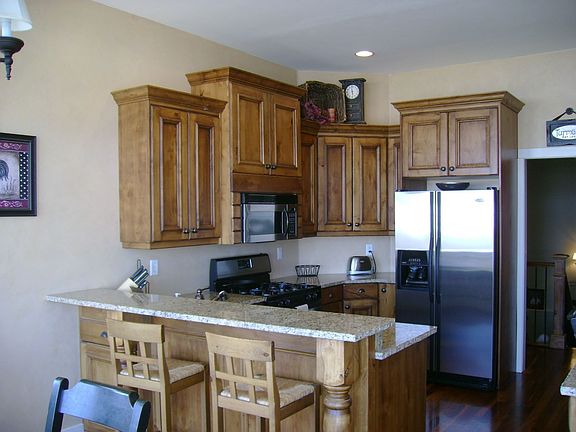 4th image of 1101 S East Cobblestone Dr