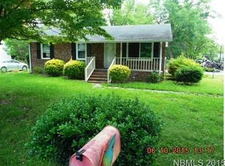 521 National Court Dr, New Bern, NC 28560