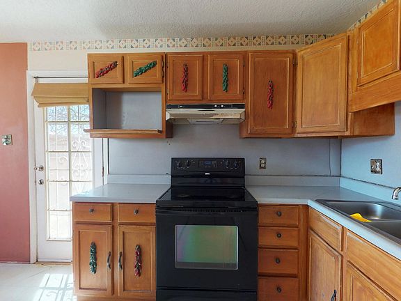 406-Grove-St-NE-03192019_133444