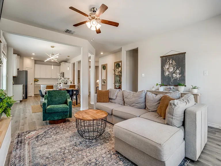 729 Jessica Lynn Ln — Photo 29