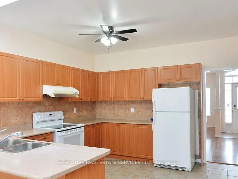 11 Midvale Rd — Photo 11