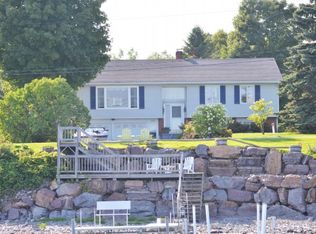 1177 E Shore Rd, Isle La Motte, VT 05463