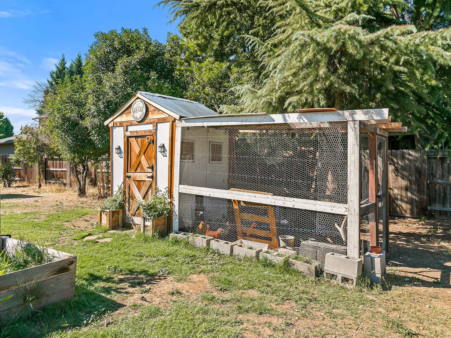 1007 Garfield Street - 1 — Photo 4