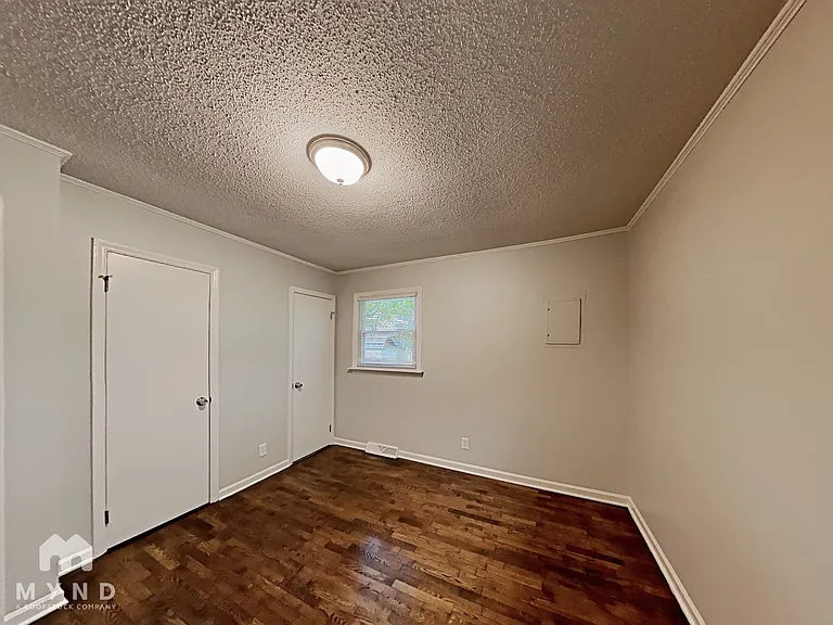 311 E Morrow Ave — Photo 7
