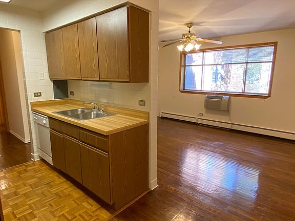 5th image of 531 W Deming Pl #482362b5a