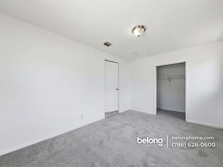 280 Seaman Ave — Photo 12